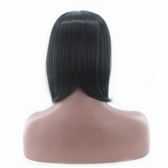 Short Bob wig - Picture 2 of 5